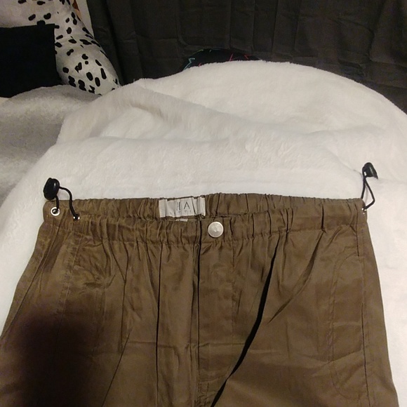 Pants - Picture 2 of 4